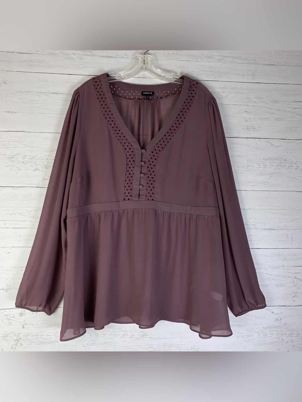 Torrid Mauve Purple Lace Chiffon Blouse size 2X